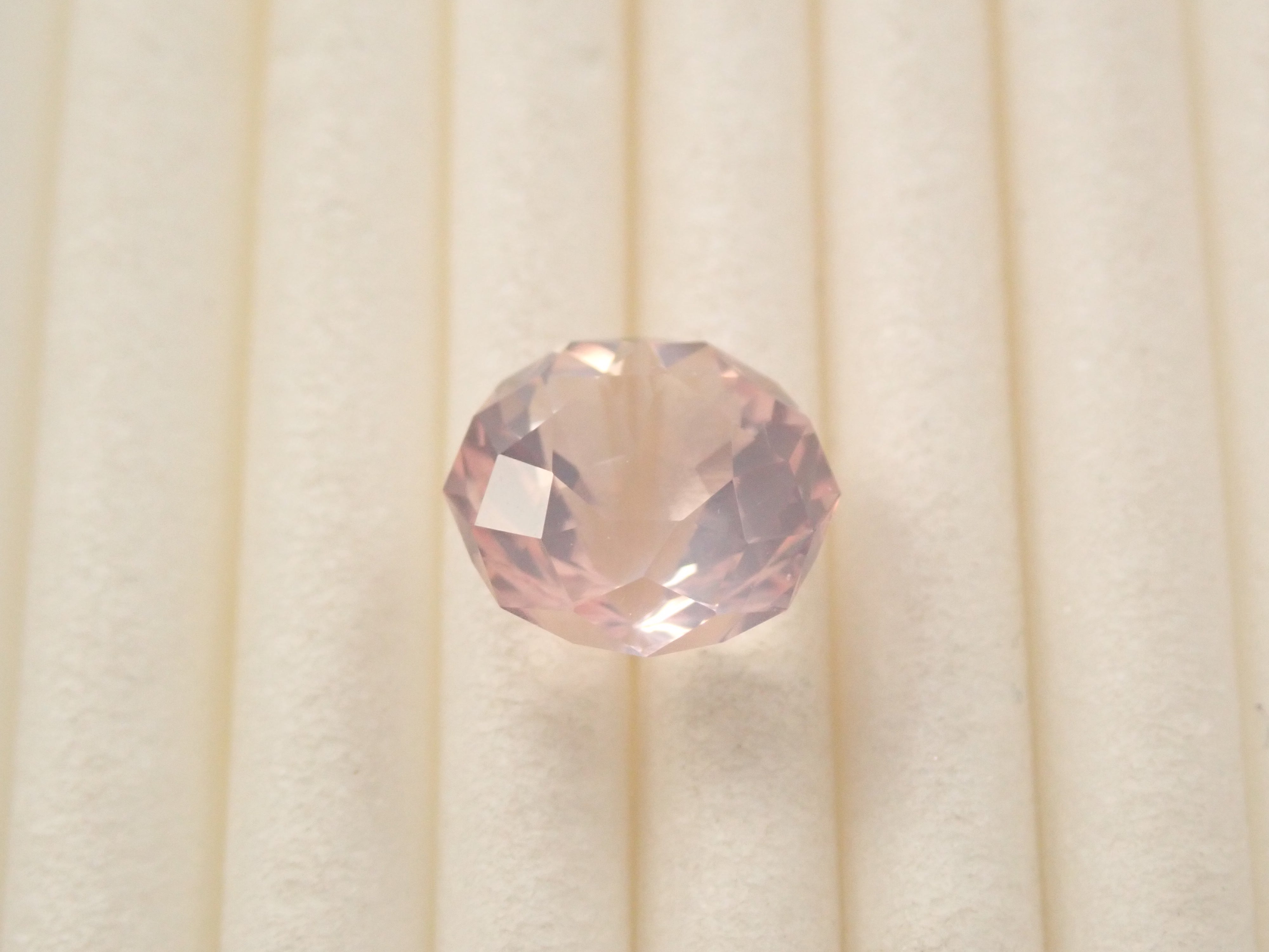 12561475掲載】ローズクォーツ 1.848ctルース