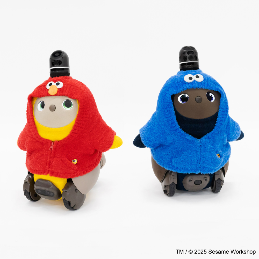 SESAME STREET meets LOVOT ふわもこパーカー（イエロー） | LOVOT