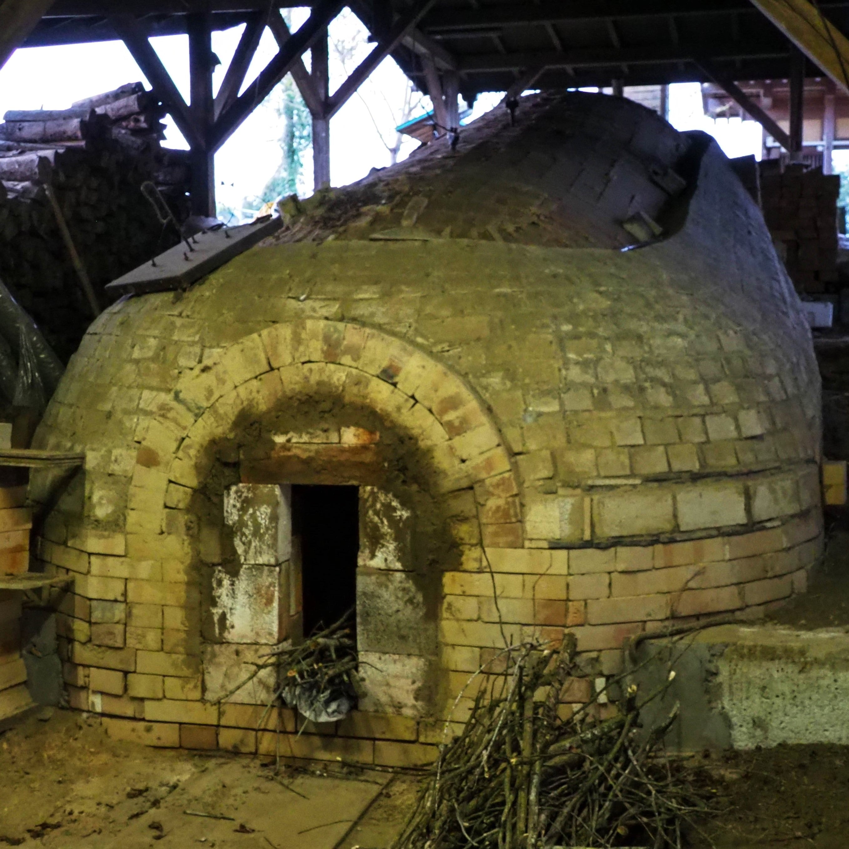 終活の一助、益子焼陶芸作家 河原健雄の居心地の良い「美の骨壺