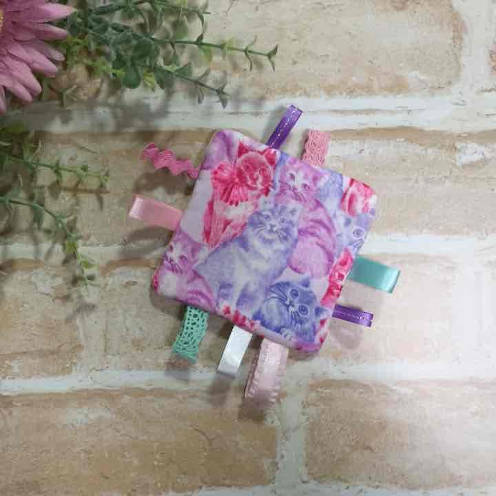 売切れました   071  ふわふわスタイ＆カシャカシャおもちゃ