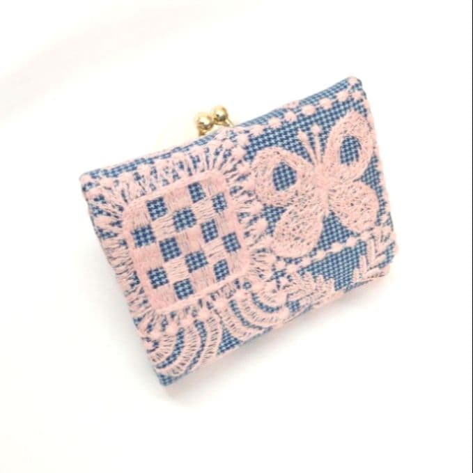 【現品販売】 foresttile ブルー がま口三つ折り財布 ミナペルホネン