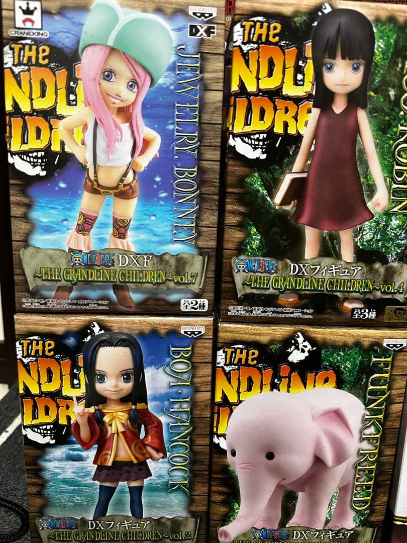 新品 未開封品 ワンピース フィギュアセット 30点まとめ売り