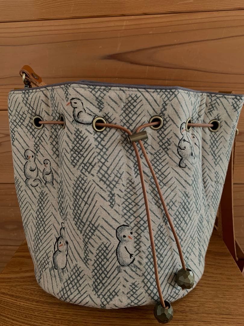 ミナペルホネン lumiukko 巾着ショルダー バッグ【新品✨】