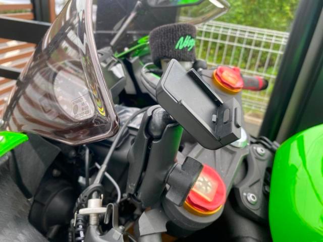 ZX-6RにGORILLA CN-G540Dを取付 | オートバイ/スクーターにCN-G540Dの